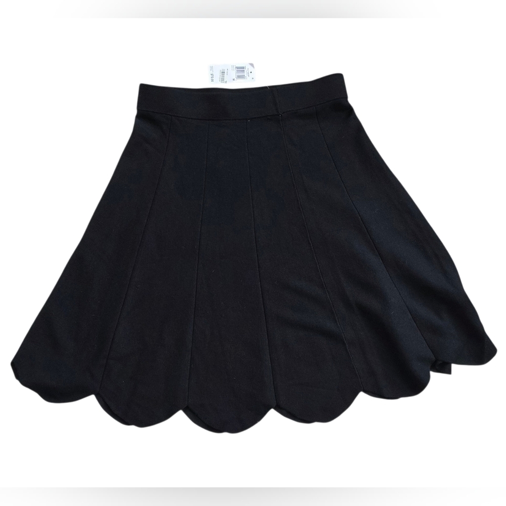 Olivia & Grace Medium Black Scalloped Hem Skirt NWT​ Quiet Luxury - Picture 4 of 9